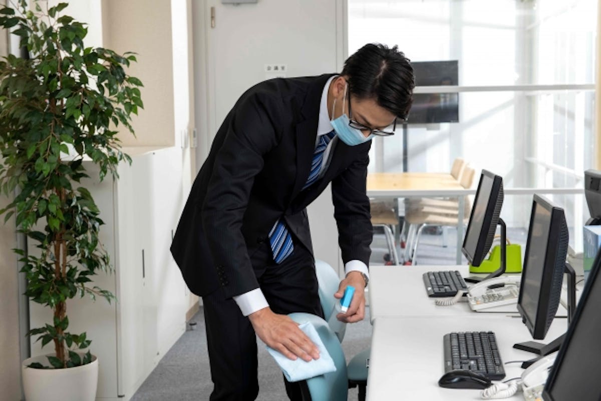 オフィス　清潔