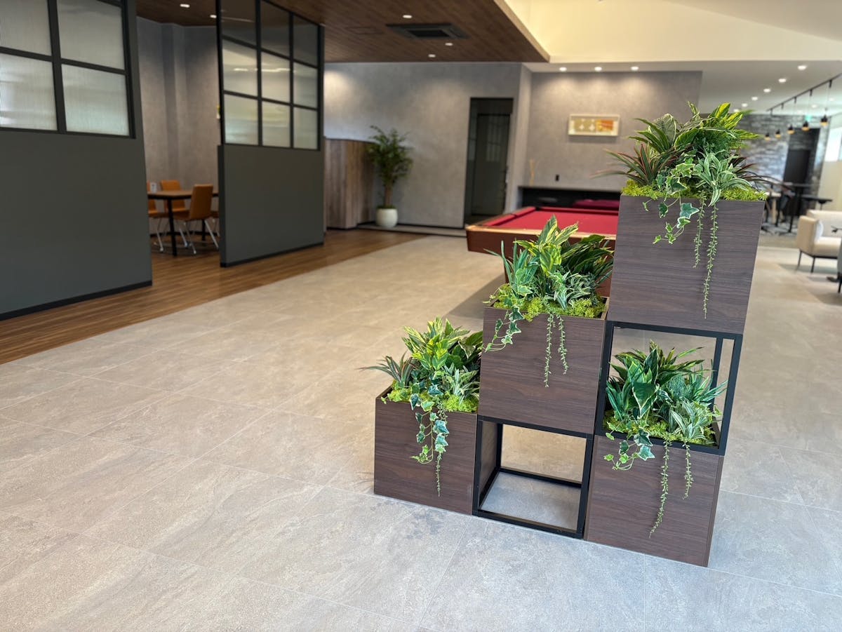 目隠しをおしゃれに植栽プランターで作る空間づくり|知識 施工例 おすすめ モール