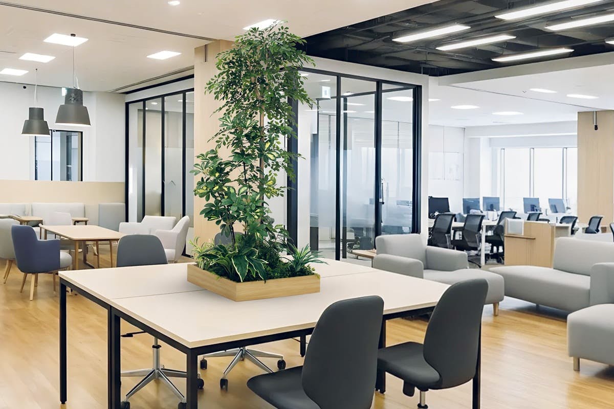 テーブル樹木_人工樹木_休憩スペース事例